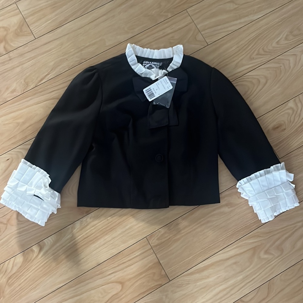 NWT Crop Jacket with Ruffle Sleeves! Detachable Bow! Size Small